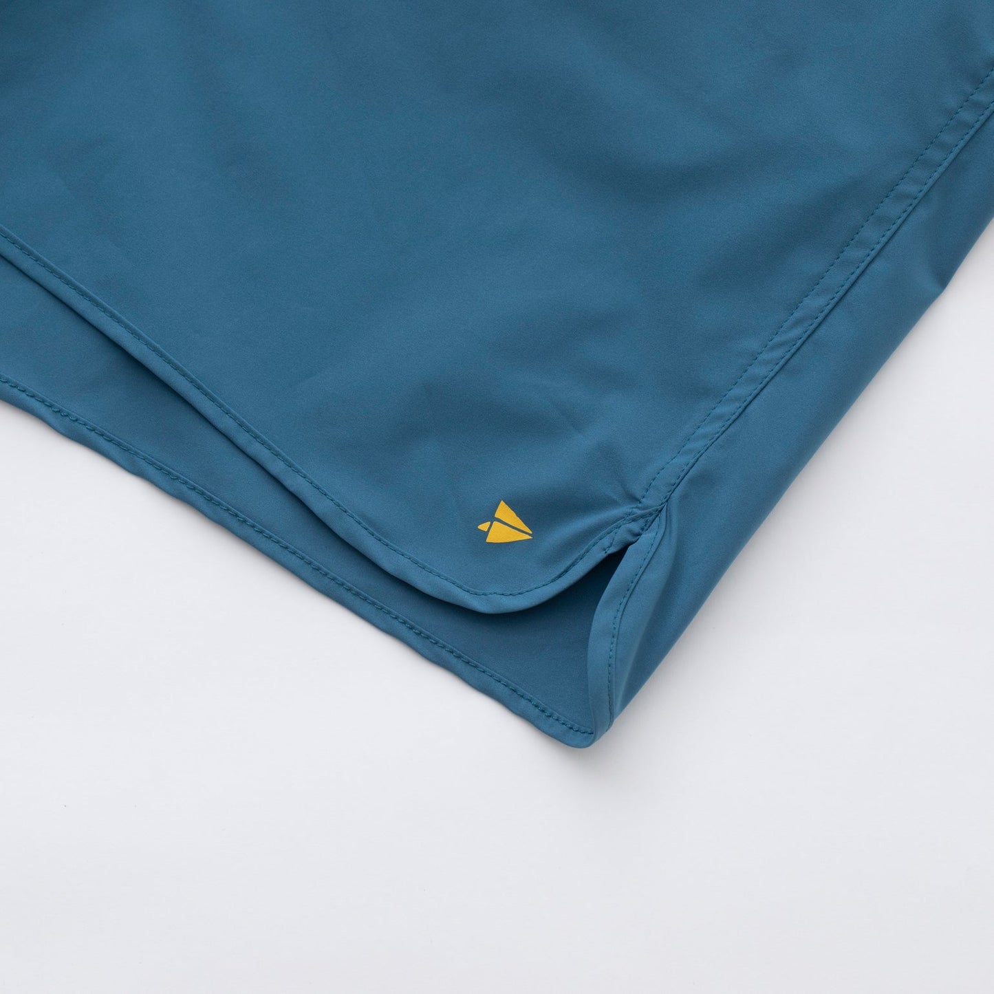 PAPERSKY WEAR Aprés Run ROUND SHORT