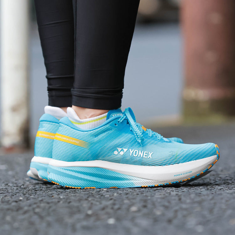 YONEX カーボンクルーズ エアラス メン SHRA2M