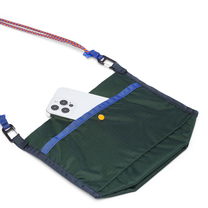 cotopaxi Lista 2L Lightweight Crossbody Bag - Cada Día