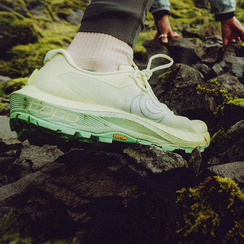 Topo Athletic MTN RACER 4【限定カラー】