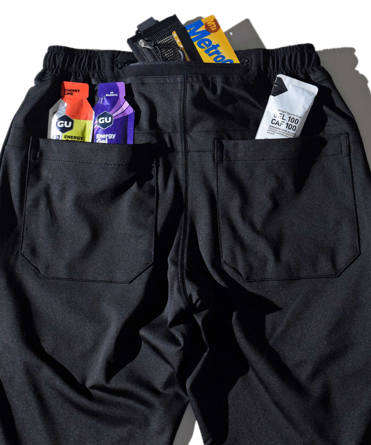 ELDORESO Ikangaa Pants(Black)