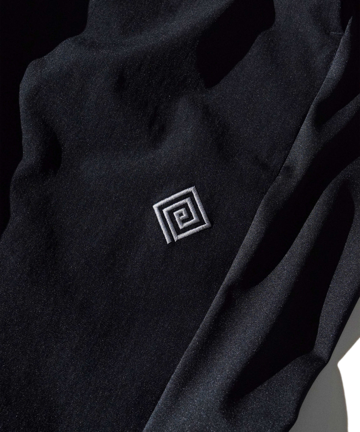 ELDORESO Ikangaa Pants(Black)