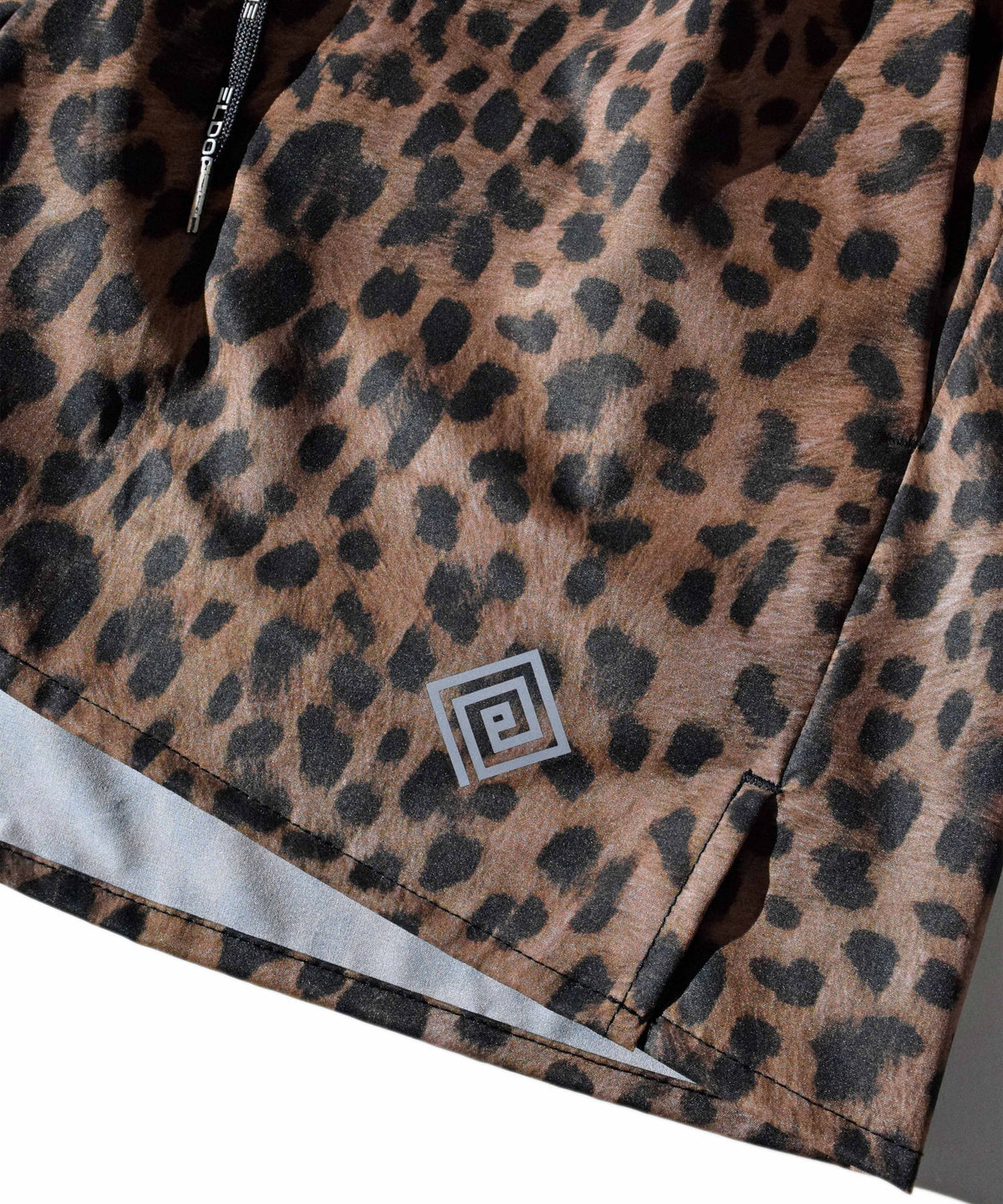 ELDORESO Universal Shorts(Brown)