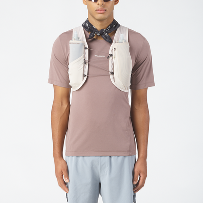 SALOMON GRVL SKIN 4 ユニセックス ランニングバッグ（フラスク付）