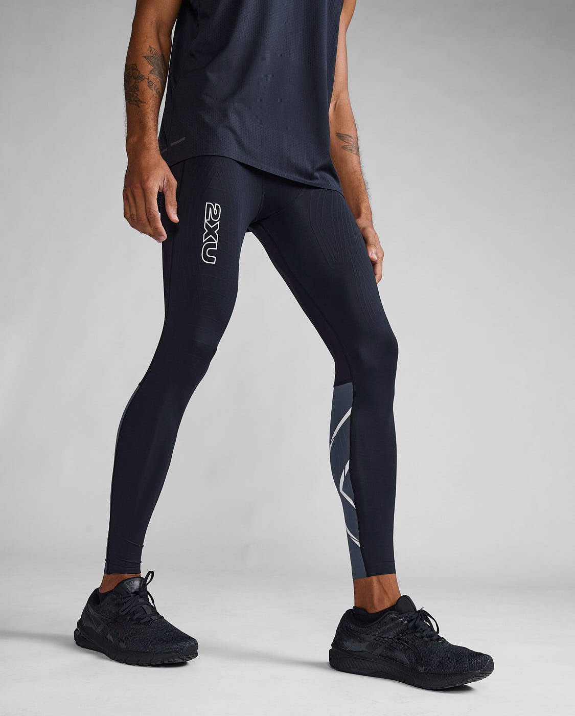 2XU メンズ ライトスピード リアクト コンプレッションタイツ MA7049B BLK/WRF