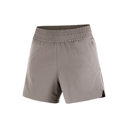 SALOMON SHAKEout CORE 2IN1 4" 女性用ショーツ(SALLYS TRAIL RUNNING CLUB)